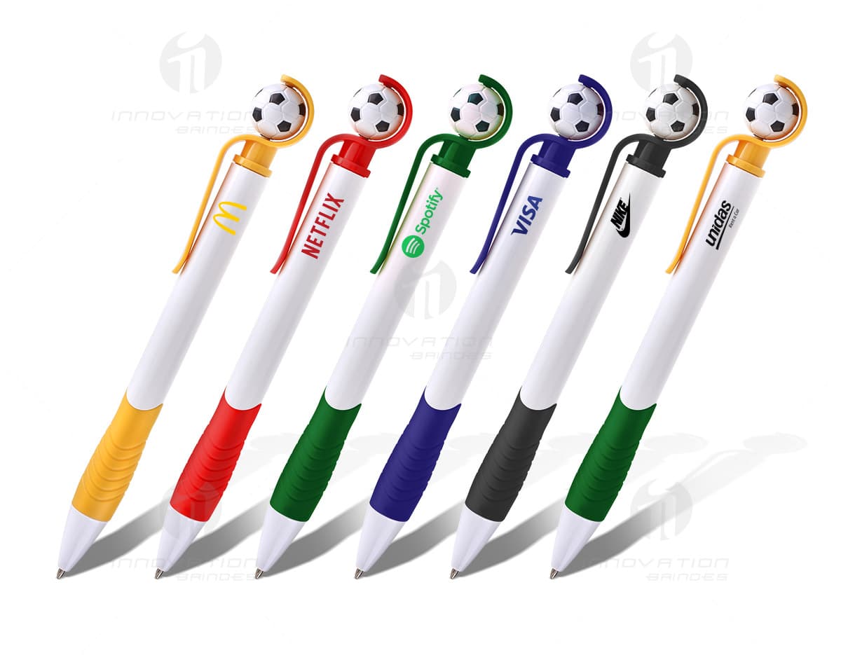 Kit com 6 porta copos em formato circular, cada um com uma estampa diferente de plantas e flores coloridas. Os porta copos são feitos de cerâmica resistente e possuem uma camada protetora antiderrapante na parte de baixo. Kit com 6 porta copos em formato circular, cada um com uma estampa diferente de plantas e flores coloridas. Os porta copos são feitos de cerâmica resistente e possuem uma camada protetora antiderrapante na parte de baixo.