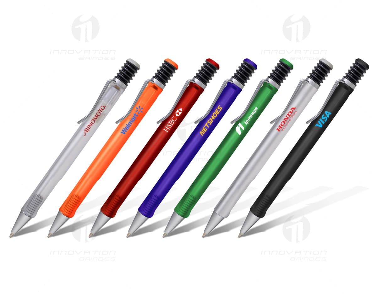 Kit com 6 porta copos em diferentes cores e estampas, ideal para proteger móveis de manchas de bebidas. Kit com 6 porta copos em diferentes cores e estampas, ideal para proteger móveis de manchas de bebidas.