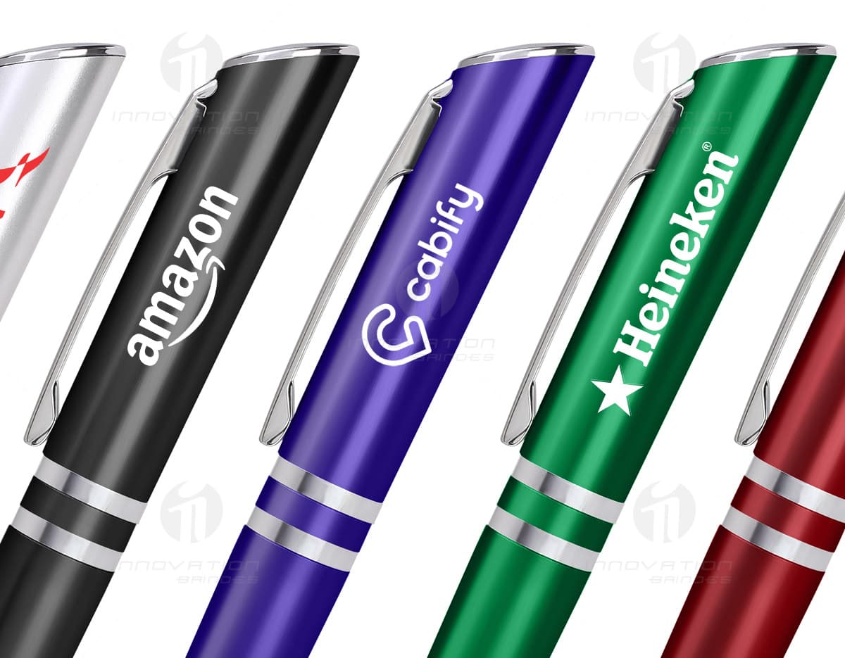 Kit com 6 porta copos em diferentes cores e estampas. Kit com 6 porta copos em diferentes cores e estampas.