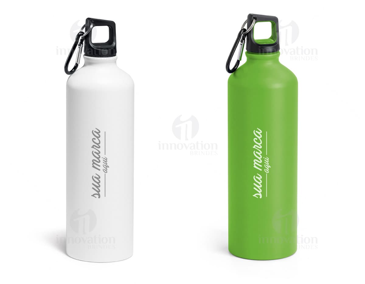 Squeeze de vidro fora de linha em fundo branco. Squeeze de vidro fora de linha em fundo branco.