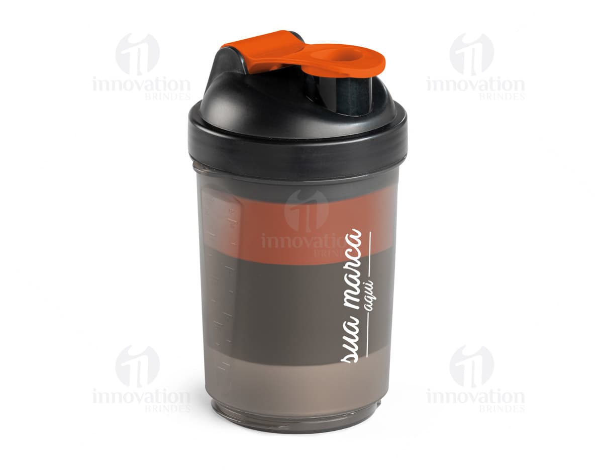 Copo espremedor de 500ml transparente com design moderno e prático para preparar sucos e limonadas. Copo espremedor de 500ml transparente com design moderno e prático para preparar sucos e limonadas.