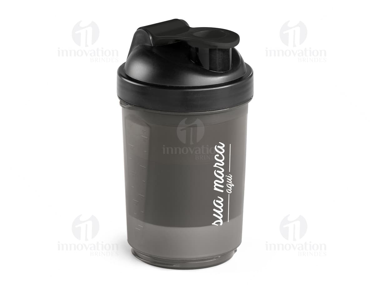Shaker em aço inox com escala até 500 ml. Shaker em aço inox com escala até 500 ml.