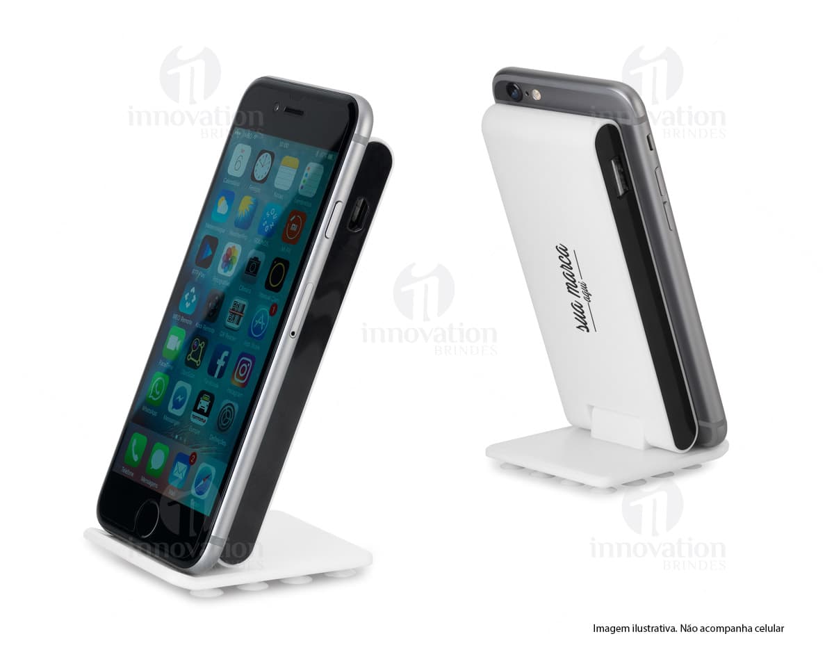 Telefone celular moderno em preto, com tela digital, botões de teclado e câmera integrada. O dispositivo eletrônico portátil possui tecnologia wireless e capacidade de conexão para chamadas, mensagens e acesso à internet. Além disso, conta com uma bateria de 4000mAh e ventosas de ABS para fixação. Ideal para o uso em escritório, viagens ou entretenimento, oferecendo mobilidade e praticidade. Telefone celular moderno em preto, com tela digital, botões de teclado e câmera integrada. O dispositivo eletrônico portátil possui tecnologia wireless e capacidade de conexão para chamadas, mensagens e acesso à internet. Além disso, conta com uma bateria de 4000mAh e ventosas de ABS para fixação. Ideal para o uso em escritório, viagens ou entretenimento, oferecendo mobilidade e praticidade.