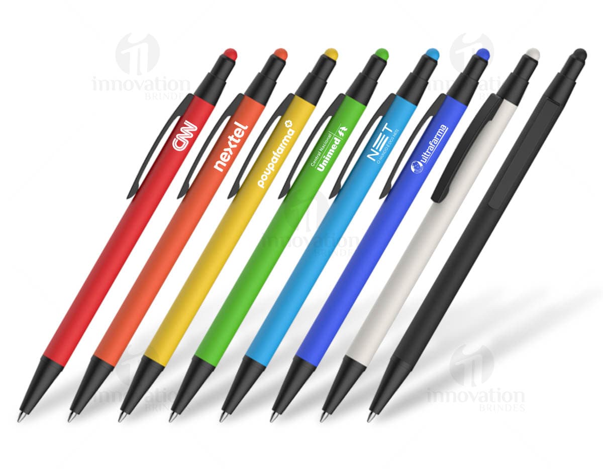 Kit com 6 porta copos em diferentes cores e desenhos abstratos, feitos de material resistente e antiderrapante. Kit com 6 porta copos em diferentes cores e desenhos abstratos, feitos de material resistente e antiderrapante.