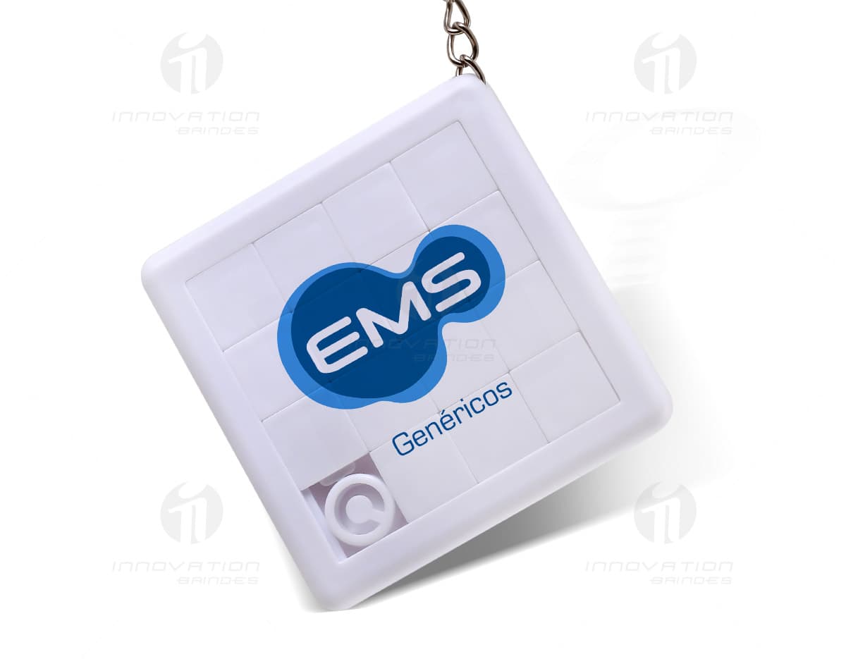 Kit com 6 porta copos em cores variadas, feitos de material resistente e antiderrapante. Cada porta copo possui um design geométrico moderno e são ideais para proteger superfícies de manchas e desgaste. Kit com 6 porta copos em cores variadas, feitos de material resistente e antiderrapante. Cada porta copo possui um design geométrico moderno e são ideais para proteger superfícies de manchas e desgaste.