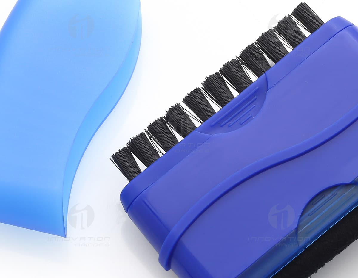 Kit com 6 porta copos em formato redondo, feitos de acrílico transparente com estampas coloridas de frutas e flores. Kit com 6 porta copos em formato redondo, feitos de acrílico transparente com estampas coloridas de frutas e flores.