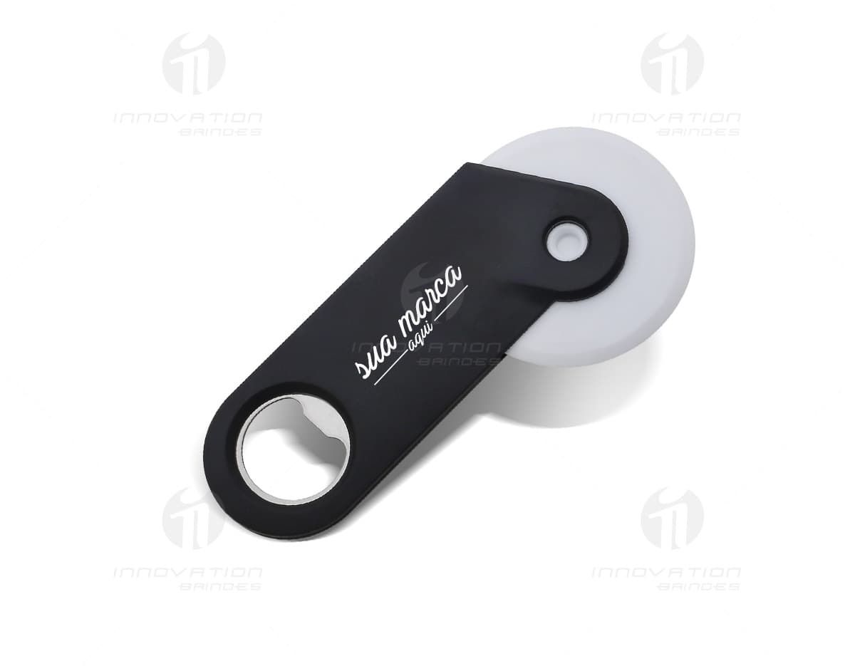 Kit com 6 porta copos de diferentes cores e estampas, sendo um item decorativo e funcional para proteger superfícies de móveis enquanto utiliza copos e canecas. Kit com 6 porta copos de diferentes cores e estampas, sendo um item decorativo e funcional para proteger superfícies de móveis enquanto utiliza copos e canecas.