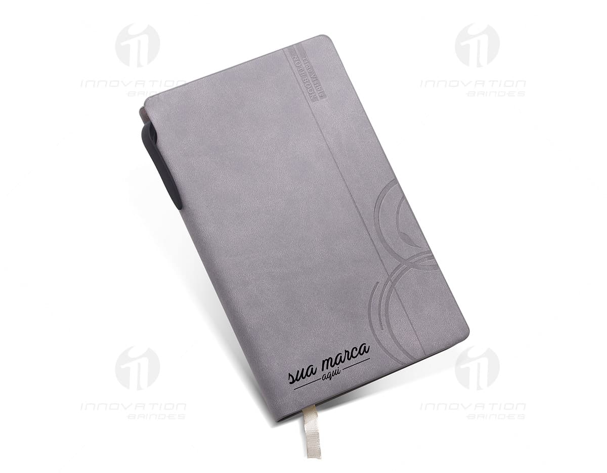 Bloco Eco Wire-o 80 páginas Branca, um bloco de papel reciclado e sustentável com 80 páginas na cor branca, encadernado com wire-o. Bloco Eco Wire-o 80 páginas Branca, um bloco de papel reciclado e sustentável com 80 páginas na cor branca, encadernado com wire-o.