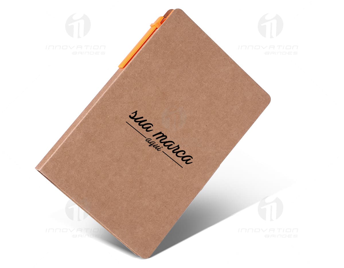 Kit com 6 porta copos em formato redondo, cada um com uma estampa diferente de paisagens tropicais em tons de verde e azul. Os porta copos possuem bordas em madeira para maior durabilidade e proteção das superfícies. Kit com 6 porta copos em formato redondo, cada um com uma estampa diferente de paisagens tropicais em tons de verde e azul. Os porta copos possuem bordas em madeira para maior durabilidade e proteção das superfícies.