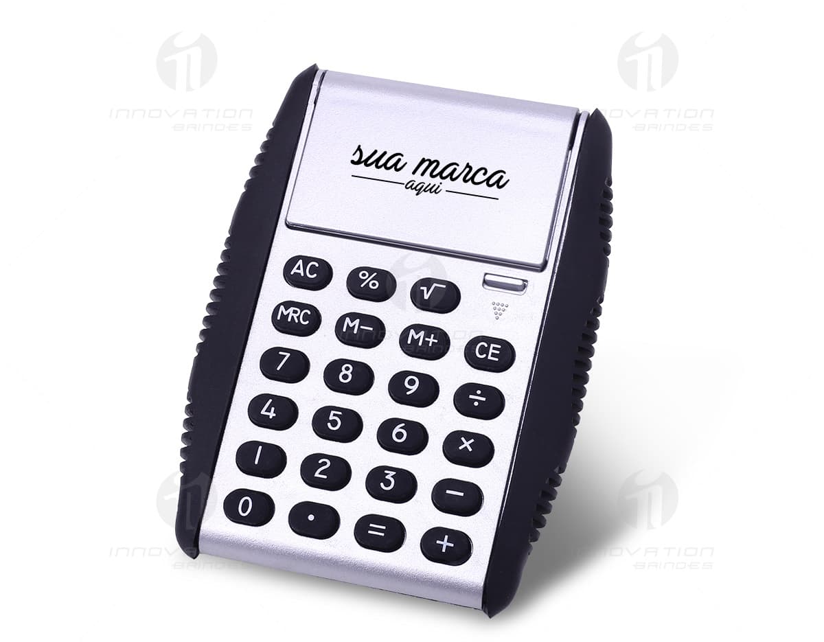 Kit com 6 porta copos em formato quadrado, feitos de material resistente e com estampas coloridas de frutas. Kit com 6 porta copos em formato quadrado, feitos de material resistente e com estampas coloridas de frutas.