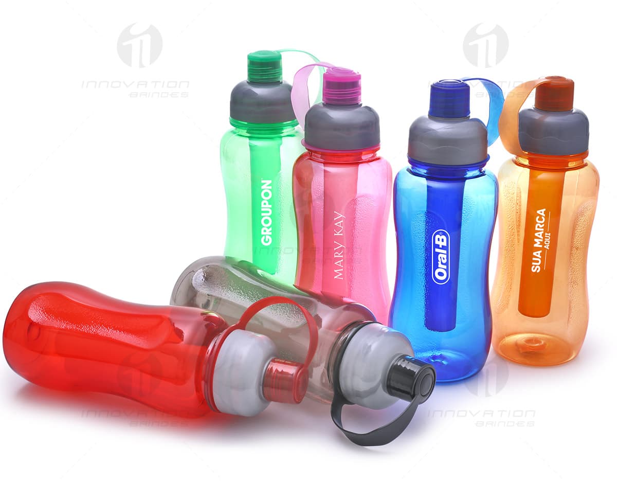 Bottle de metal transparente de 650 ml. Bottle de metal transparente de 650 ml.