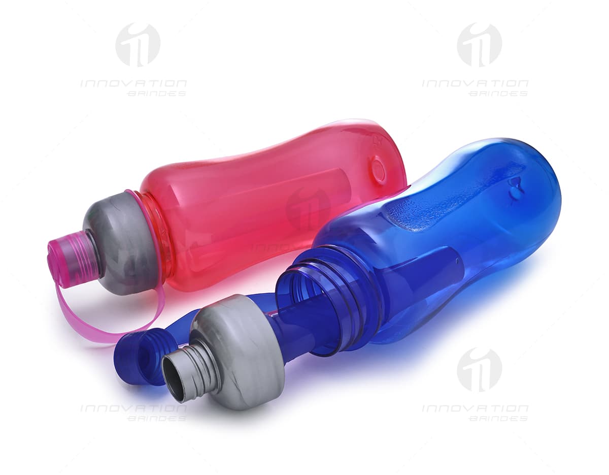 Squeeze plástico transparente de 350ml. Squeeze plástico transparente de 350ml.