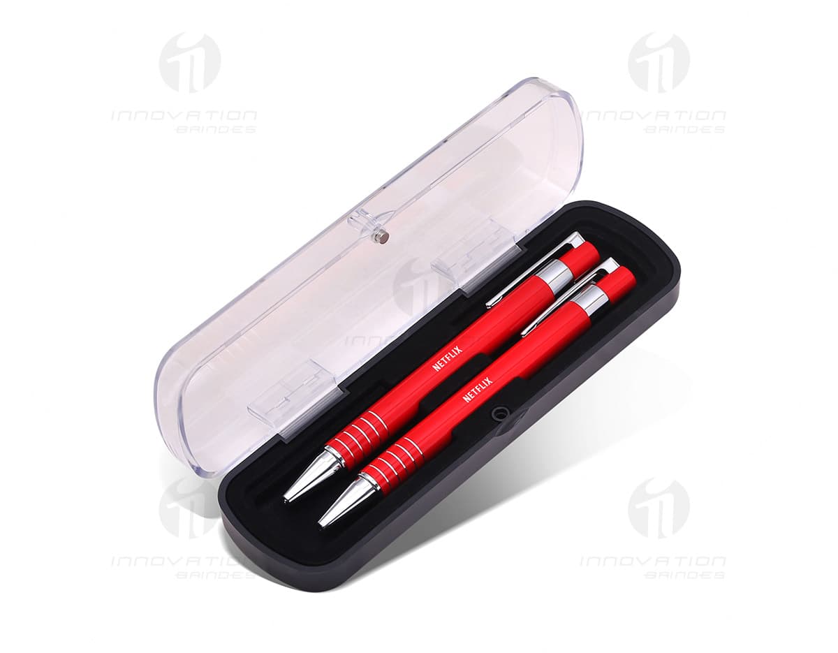 Suporte para caneta e relógio em aço inoxidável com design elegante e funcional. Suporte para caneta e relógio em aço inoxidável com design elegante e funcional.