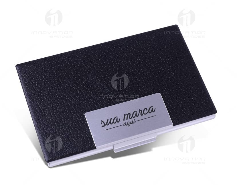 Kit com 6 porta copos em formato redondo, feitos de material resistente e com estampas coloridas e variadas, sendo utilizados para proteger superfícies de mesas e bancadas.