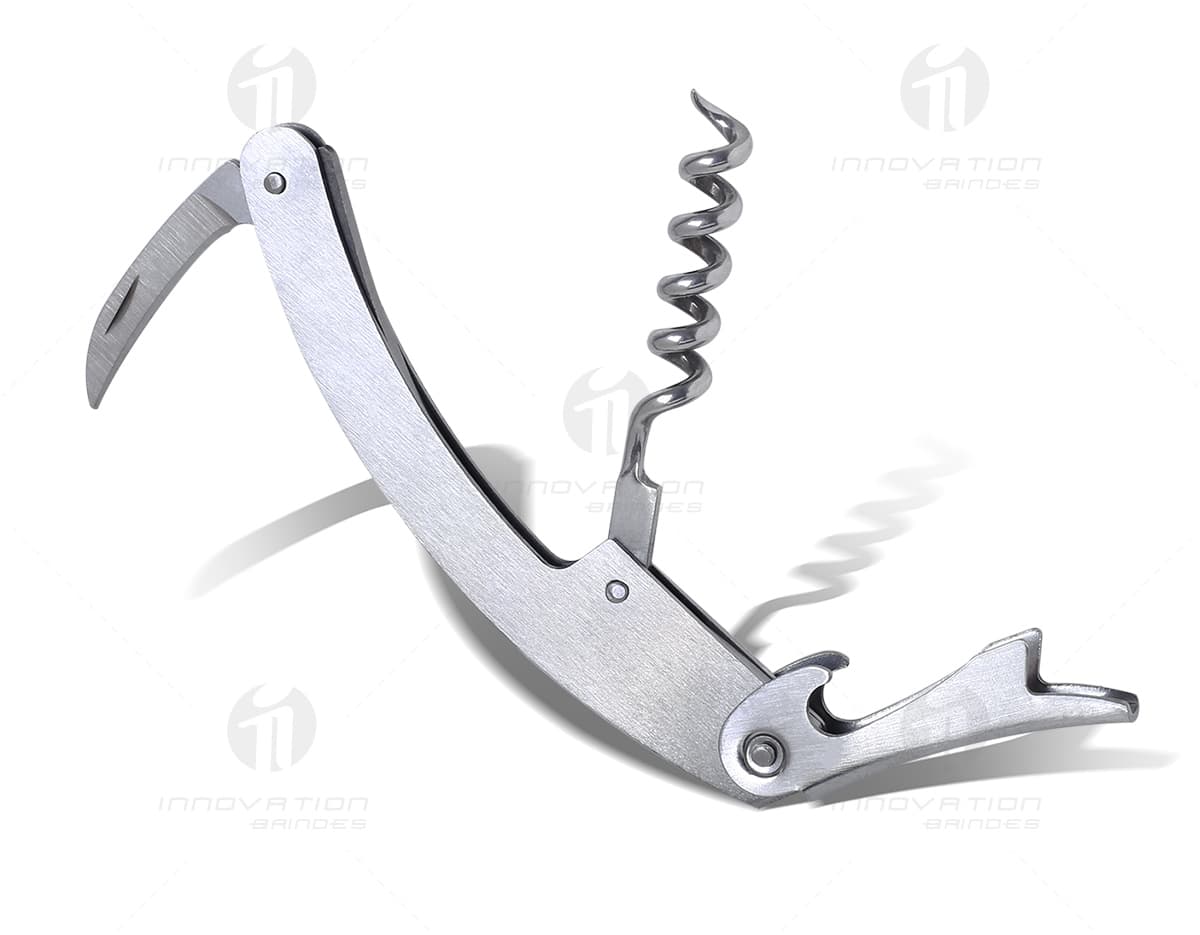Pen drive de metal com capacidade de 8GB. Pen drive de metal com capacidade de 8GB.