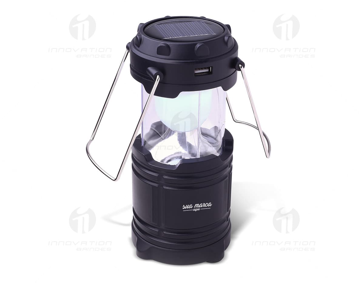 Kit com 6 porta copos em formato quadrado, feitos de madeira com estampas coloridas e desenhos abstratos. Cada porta copo tem um diâmetro de 10 cm e possuem acabamento brilhante. Kit com 6 porta copos em formato quadrado, feitos de madeira com estampas coloridas e desenhos abstratos. Cada porta copo tem um diâmetro de 10 cm e possuem acabamento brilhante.
