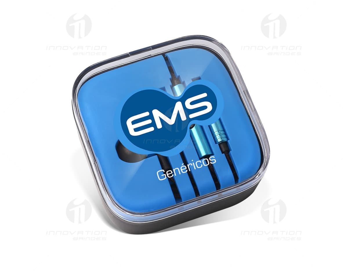Fone de ouvido com microfone e entrada P2. Fone de ouvido com microfone e entrada P2.
