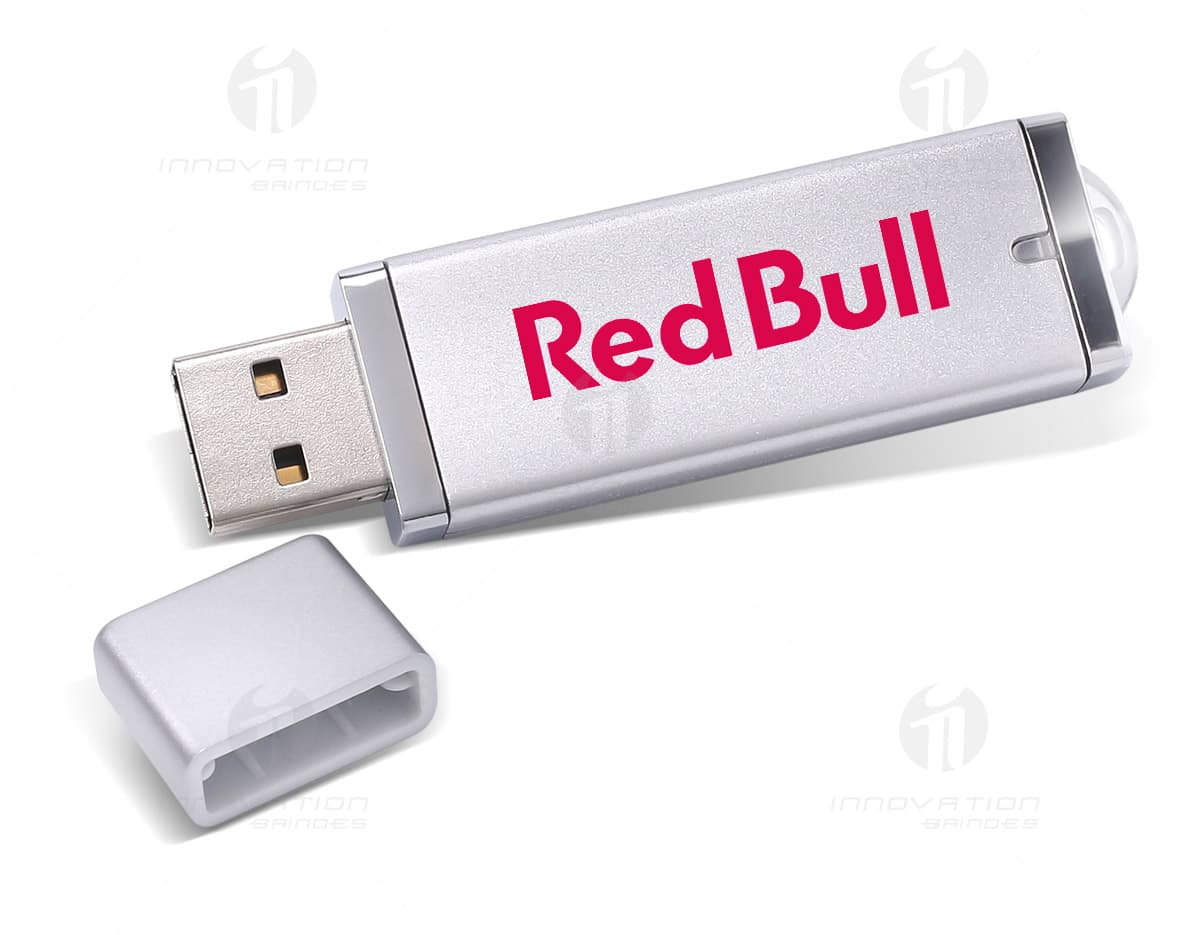 Dongle de plástico tradicional com capacidade de 4GB, em cor preta, com conexão USB. Dongle de plástico tradicional com capacidade de 4GB, em cor preta, com conexão USB.