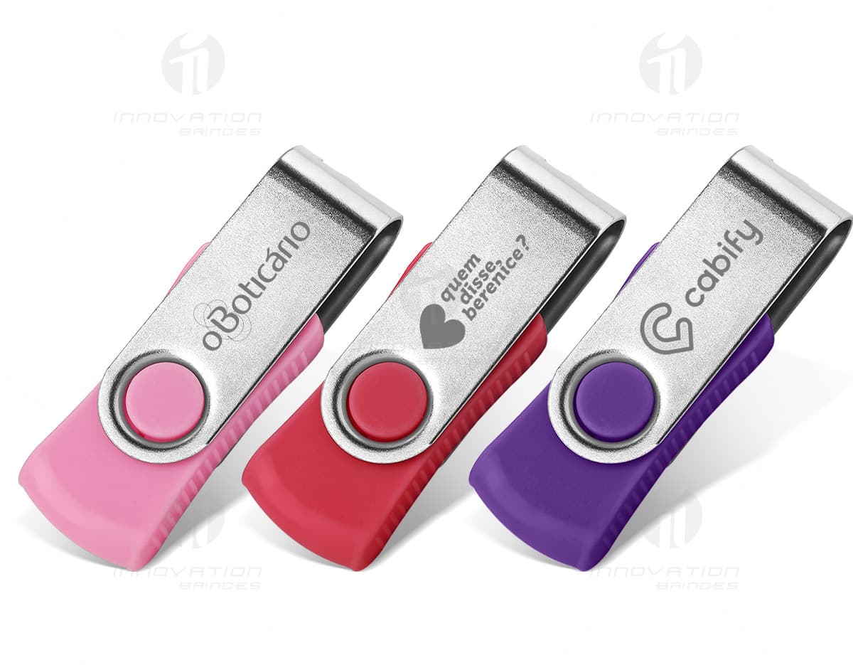 Estojo para pen drive Pico A preto, que pode ser utilizado para armazenar dongle, teclado, mouse e outros dispositivos eletrônicos. Com design clean e material plástico, é perfeito para manter a organização e proteção dos equipamentos. Estojo para pen drive Pico A preto, que pode ser utilizado para armazenar dongle, teclado, mouse e outros dispositivos eletrônicos. Com design clean e material plástico, é perfeito para manter a organização e proteção dos equipamentos.