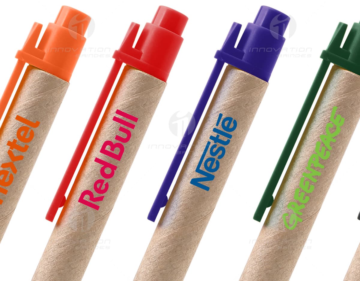 Copo viagem 380ml em fibra de bambu na cor verde, com tampa e detalhes em silicone. Copo viagem 380ml em fibra de bambu na cor verde, com tampa e detalhes em silicone.