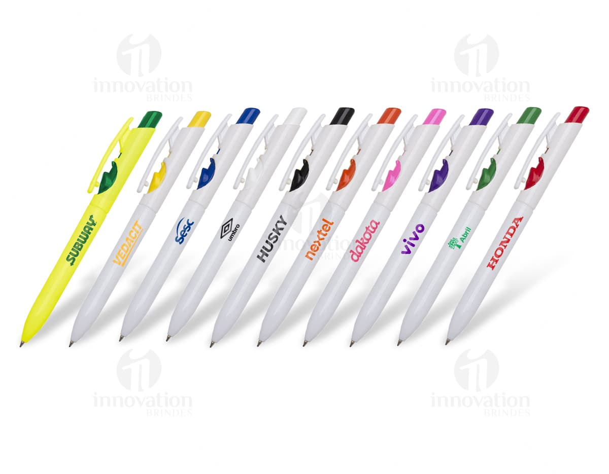 Kit com 6 porta copos em formato redondo, de cores variadas sendo azul, vermelho, amarelo, verde, rosa e roxo. Os porta copos são feitos de material resistente e possuem uma textura antiderrapante na parte inferior. Kit com 6 porta copos em formato redondo, de cores variadas sendo azul, vermelho, amarelo, verde, rosa e roxo. Os porta copos são feitos de material resistente e possuem uma textura antiderrapante na parte inferior.