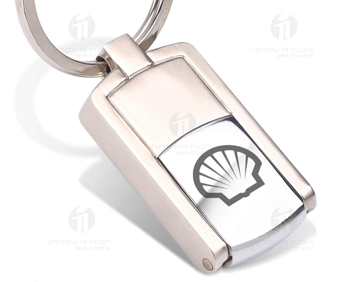 Mini Pen Drive Chaveiro 8GB preto, com formado de chaveiro e capacidade de armazenamento de 8GB. Mini Pen Drive Chaveiro 8GB preto, com formado de chaveiro e capacidade de armazenamento de 8GB.