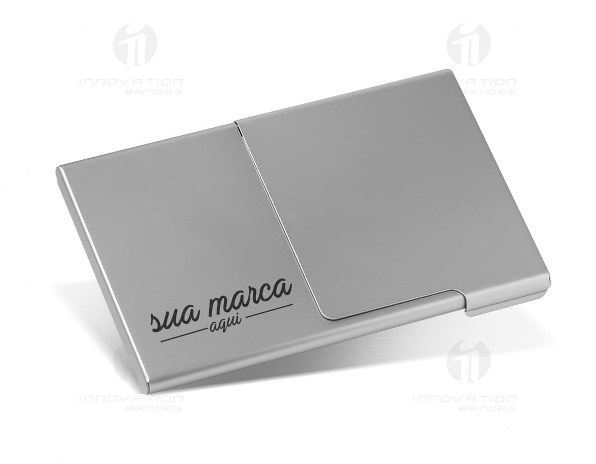 Porta cartões de metal com espelho disponível na cor prata. Porta cartões de metal com espelho disponível na cor prata.