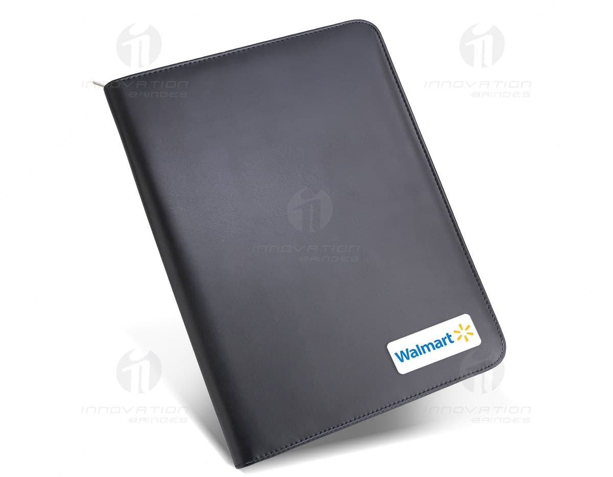 Kit com 6 porta copos em formato de animais selvagens: leão, hipopótamo, elefante, zebra, girafa e rinoceronte. Kit com 6 porta copos em formato de animais selvagens: leão, hipopótamo, elefante, zebra, girafa e rinoceronte.