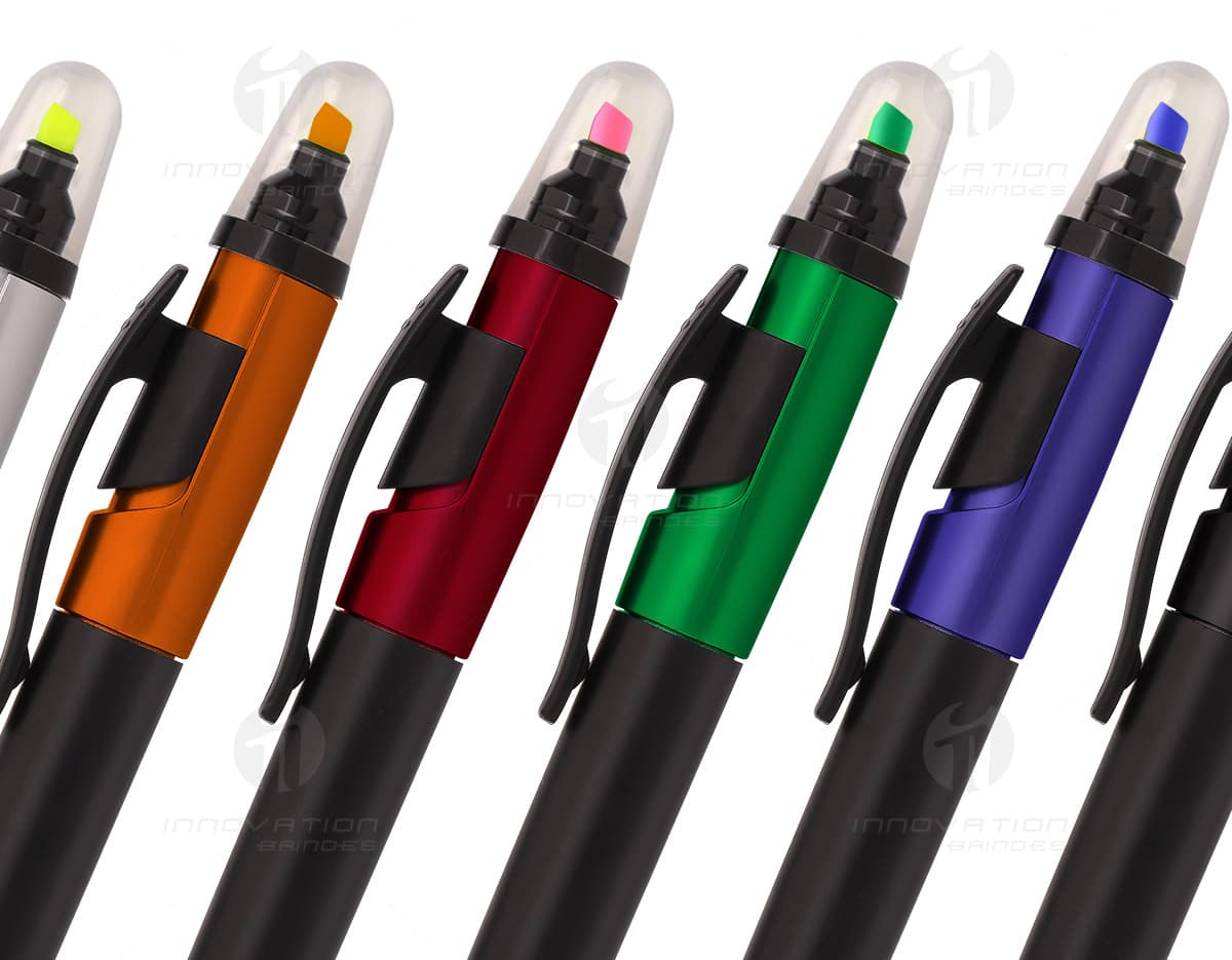 Caneta plástica touch com marca texto em cores variadas. Caneta plástica touch com marca texto em cores variadas.