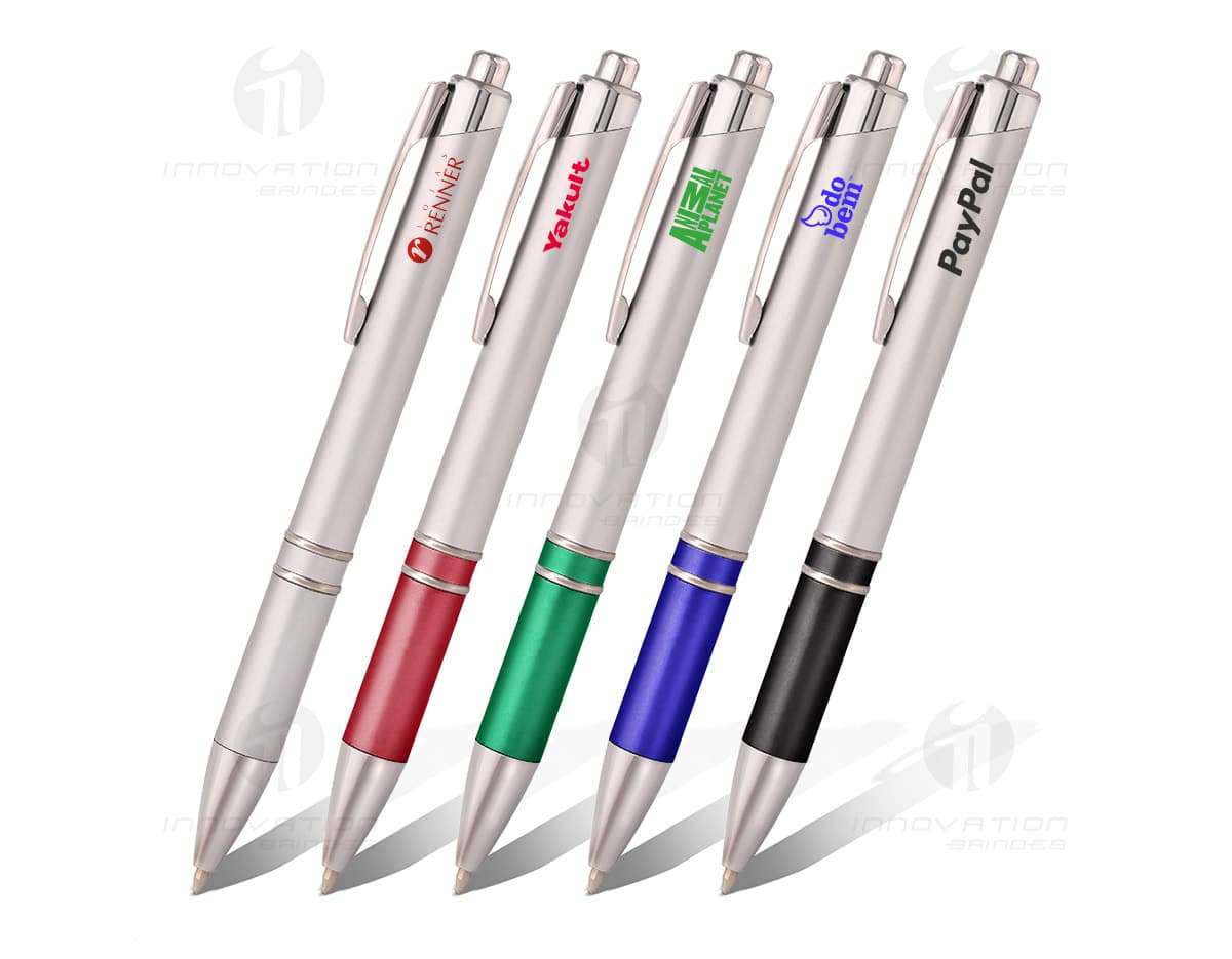 Garrafa de inox rosqueável de 750ml. Garrafa de inox rosqueável de 750ml.