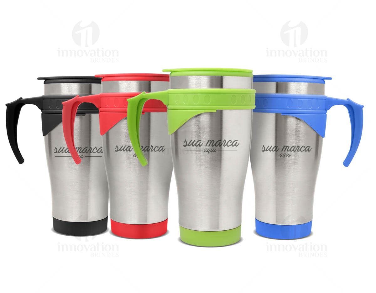 Kit com 6 porta copos de design moderno e elegante, feitos em material resistente e antiderrapante. Os porta copos possuem estampas coloridas variadas, ideais para proteger superfícies de mesas e móveis. Kit com 6 porta copos de design moderno e elegante, feitos em material resistente e antiderrapante. Os porta copos possuem estampas coloridas variadas, ideais para proteger superfícies de mesas e móveis.