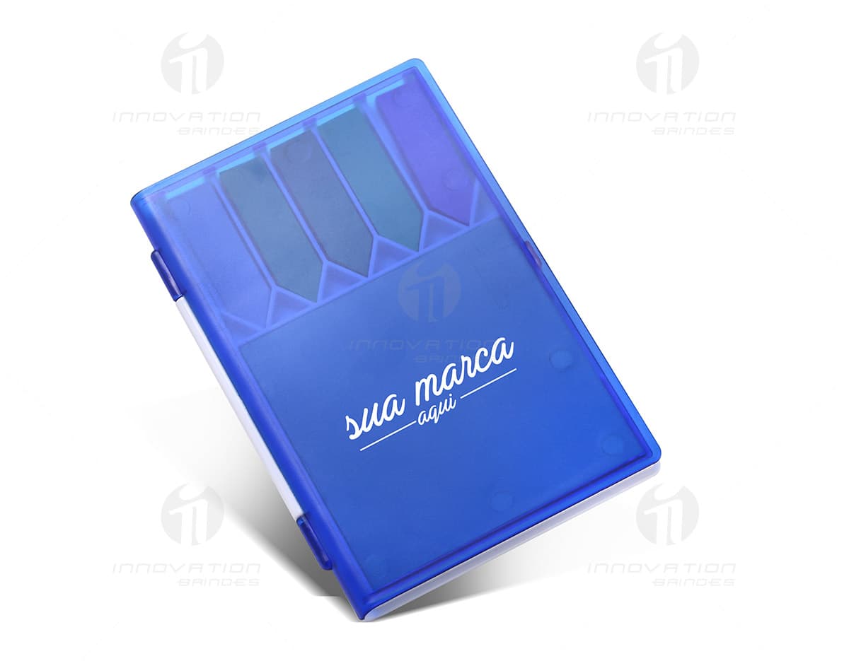 Kit com 6 porta copos em diferentes cores e designs em formato quadrado. Kit com 6 porta copos em diferentes cores e designs em formato quadrado.