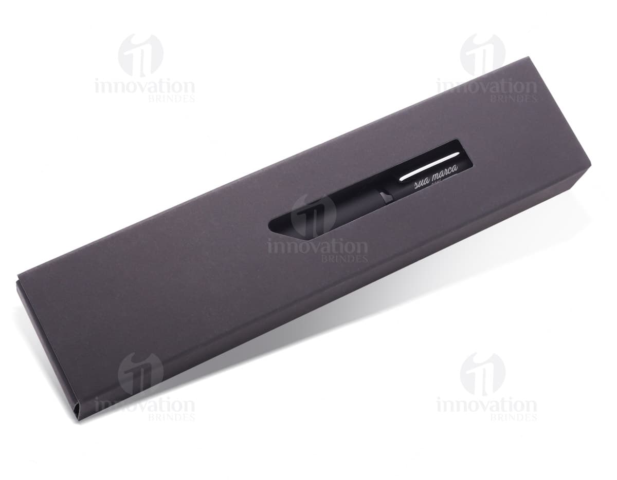 Kit com 6 porta copos em diferentes cores e estampas, feitos de material resistente. Kit com 6 porta copos em diferentes cores e estampas, feitos de material resistente.