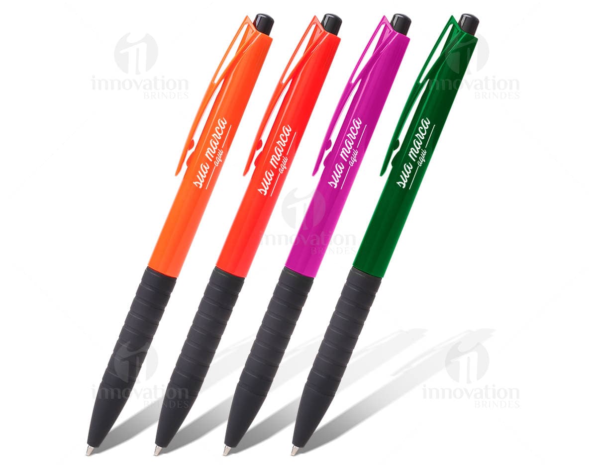 Kit com 6 porta copos em formato quadrado, feitos de cortiça. Cada porta copo possui estampa de frutas tropicais em tons vibrantes. Kit com 6 porta copos em formato quadrado, feitos de cortiça. Cada porta copo possui estampa de frutas tropicais em tons vibrantes.