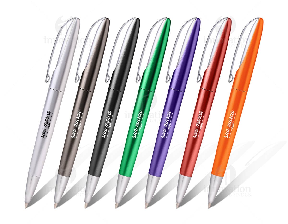 Caneta plástica esferográfica por clique. Caneta plástica esferográfica por clique.