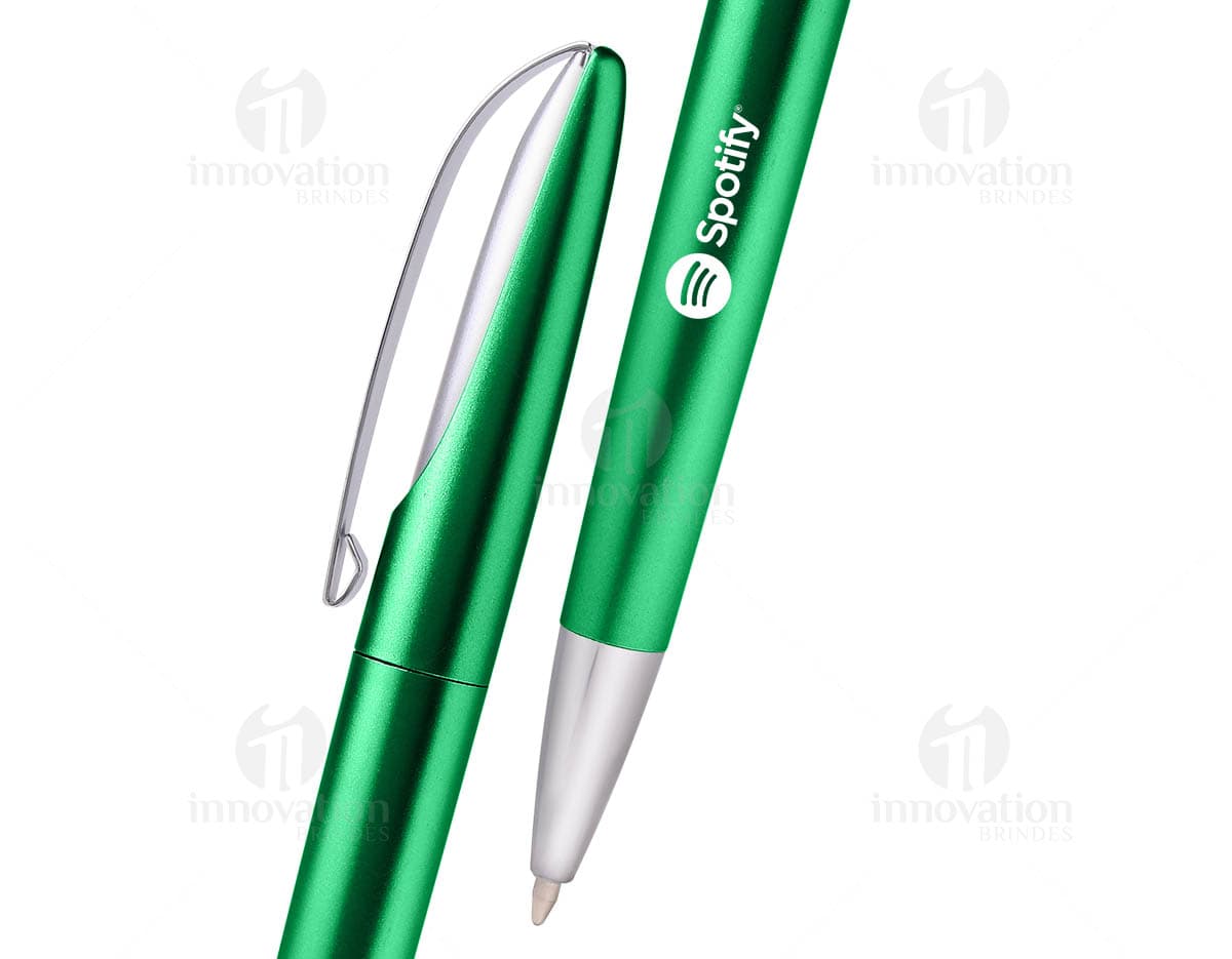 Bloco de anotações de 21,3x14,3 cm em fundo branco. Bloco de anotações de 21,3x14,3 cm em fundo branco.
