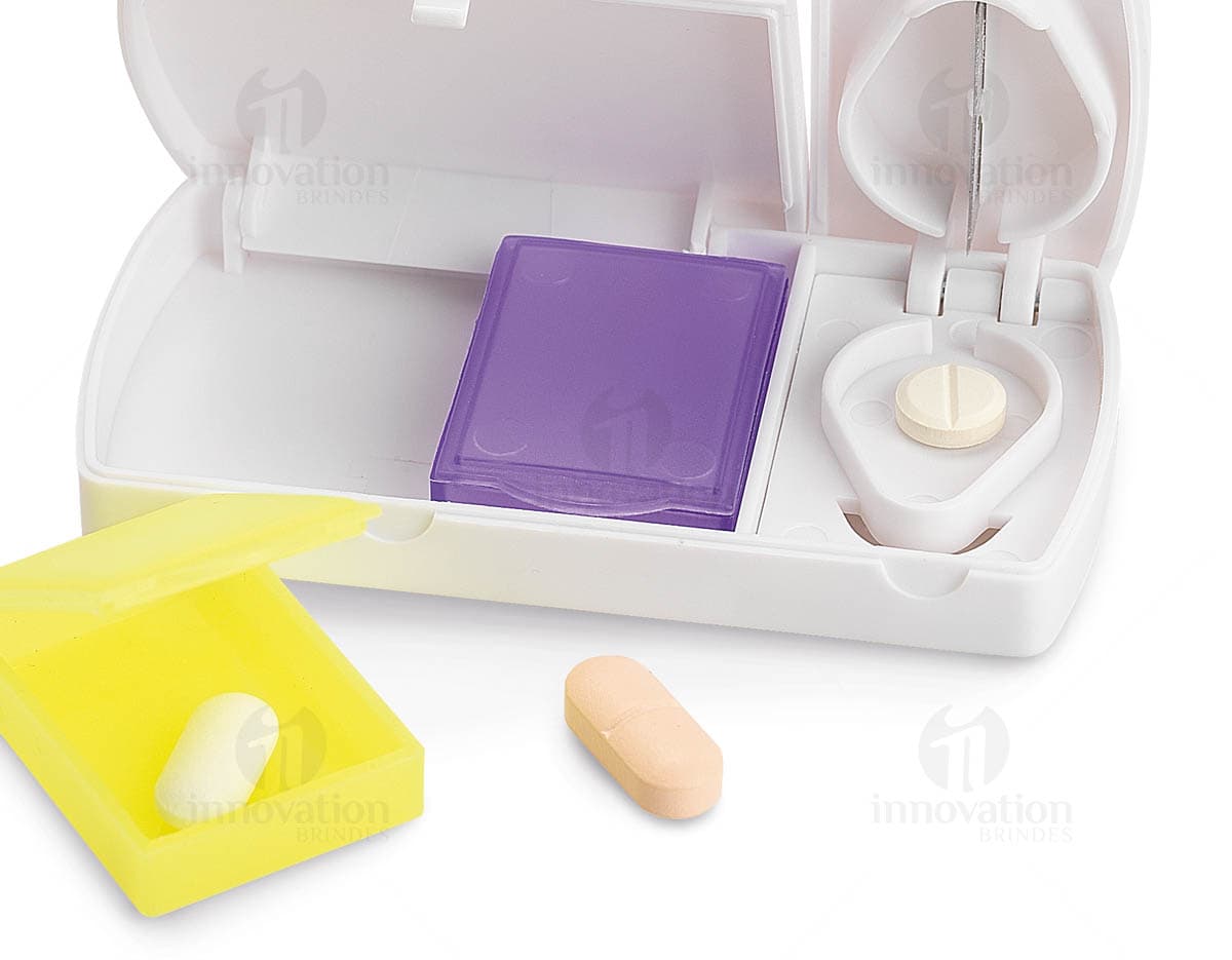 Kit com 6 porta copos em diferentes cores e estampas. Kit com 6 porta copos em diferentes cores e estampas.