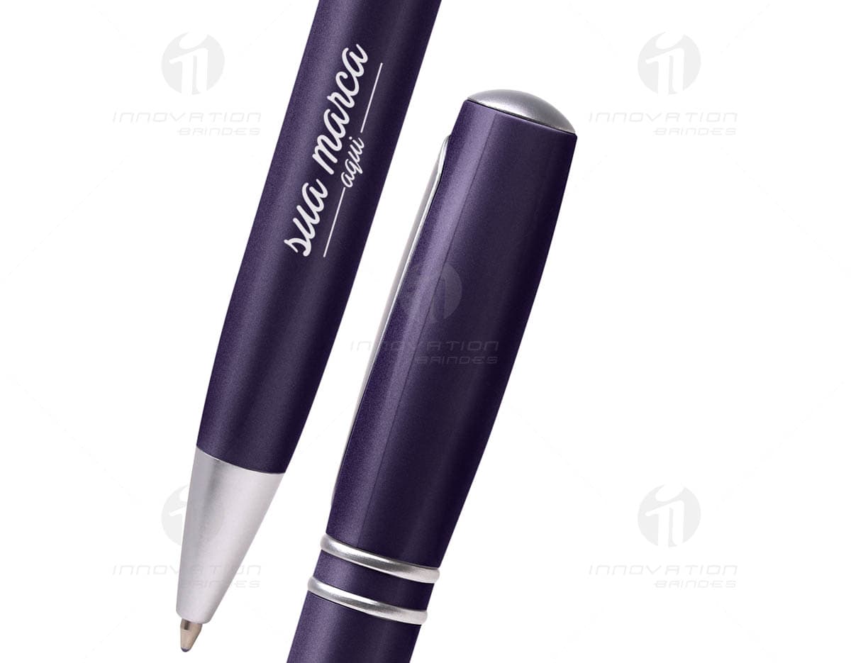 Seis porta copos de formato circular, feitos de material resistente e com estampas coloridas e variadas. Seis porta copos de formato circular, feitos de material resistente e com estampas coloridas e variadas.