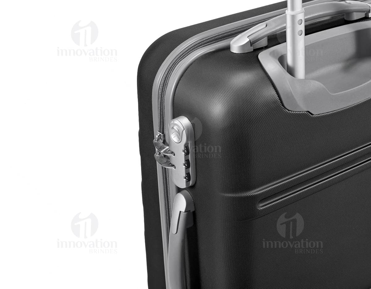 Mala de viagem pequena feita de ABS com tecido lateral. Mala de viagem pequena feita de ABS com tecido lateral.