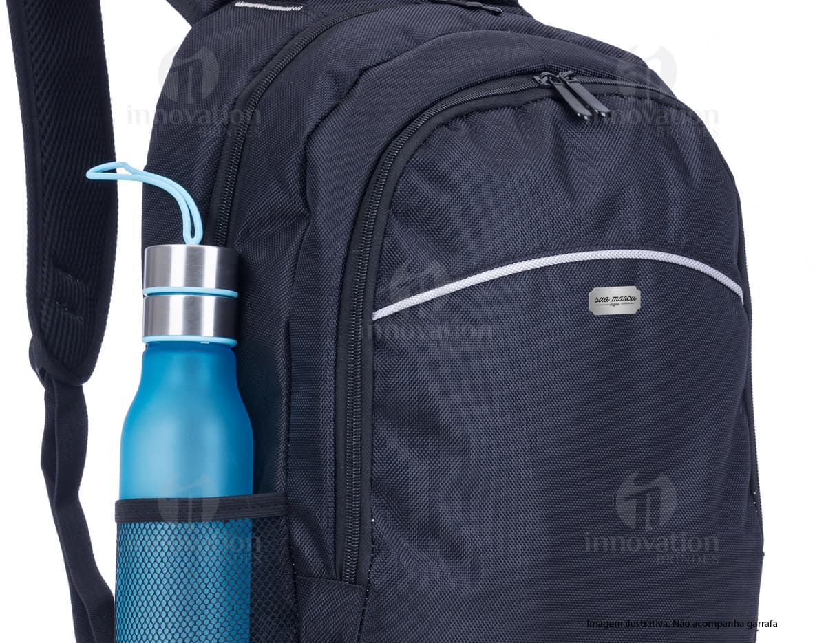 Imagem de um kit com 6 porta copos em tons de azul e branco, com estampas variadas de animais marinhos. Imagem de um kit com 6 porta copos em tons de azul e branco, com estampas variadas de animais marinhos.