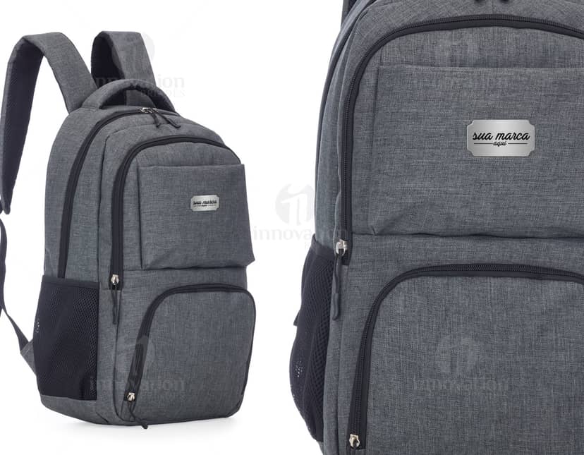 Kit com 6 porta copos em formato circular, feitos de cortiça. Cada porta copos possui um desenho de bebida diferente: café, chá, refrigerante, suco, água e cerveja.