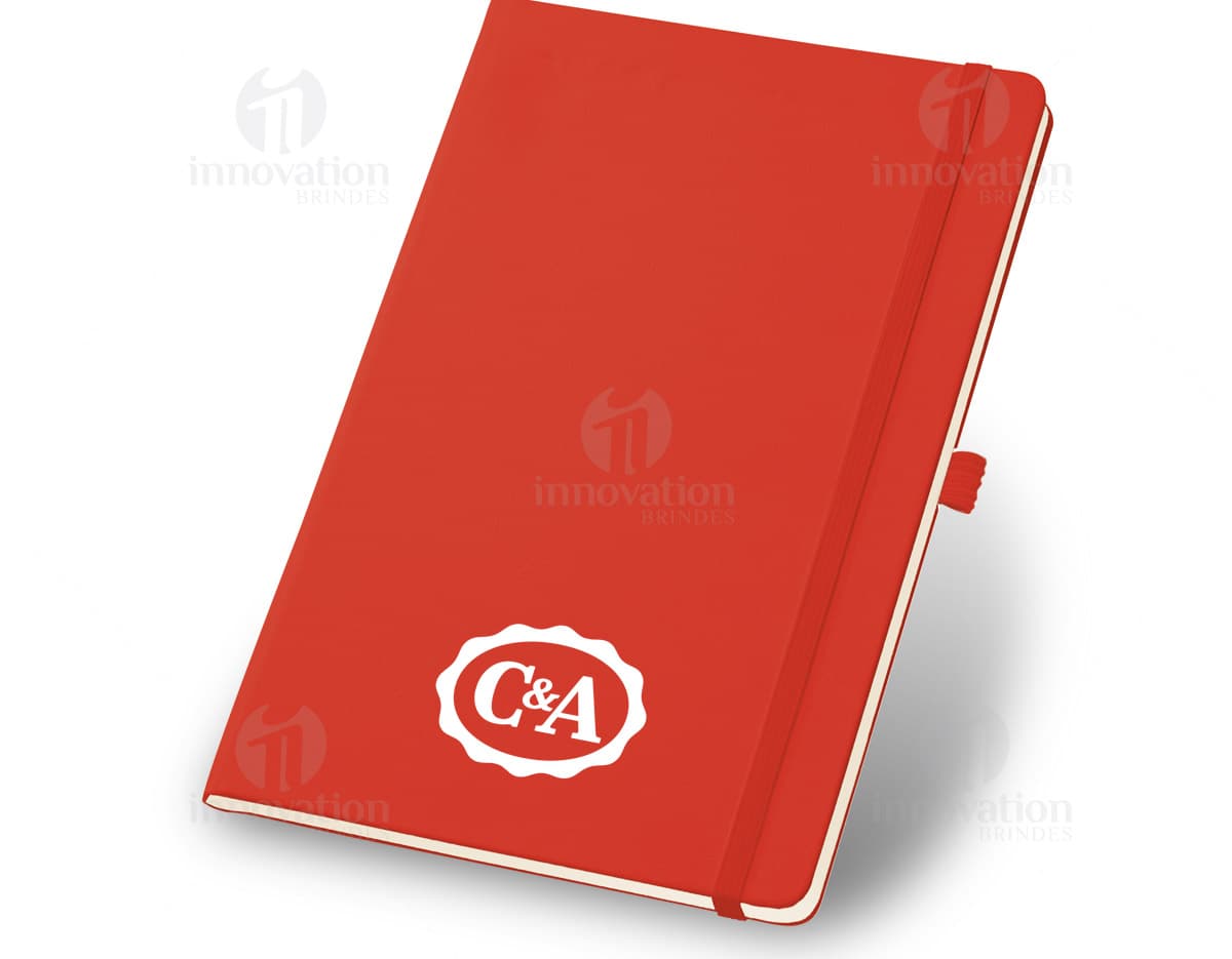 Kit com 6 porta copos em formato redondo, cada um com estampa de diferentes paisagens costeiras. Os porta copos são feitos de cerâmica resistente e possuem bordas douradas. Kit com 6 porta copos em formato redondo, cada um com estampa de diferentes paisagens costeiras. Os porta copos são feitos de cerâmica resistente e possuem bordas douradas.