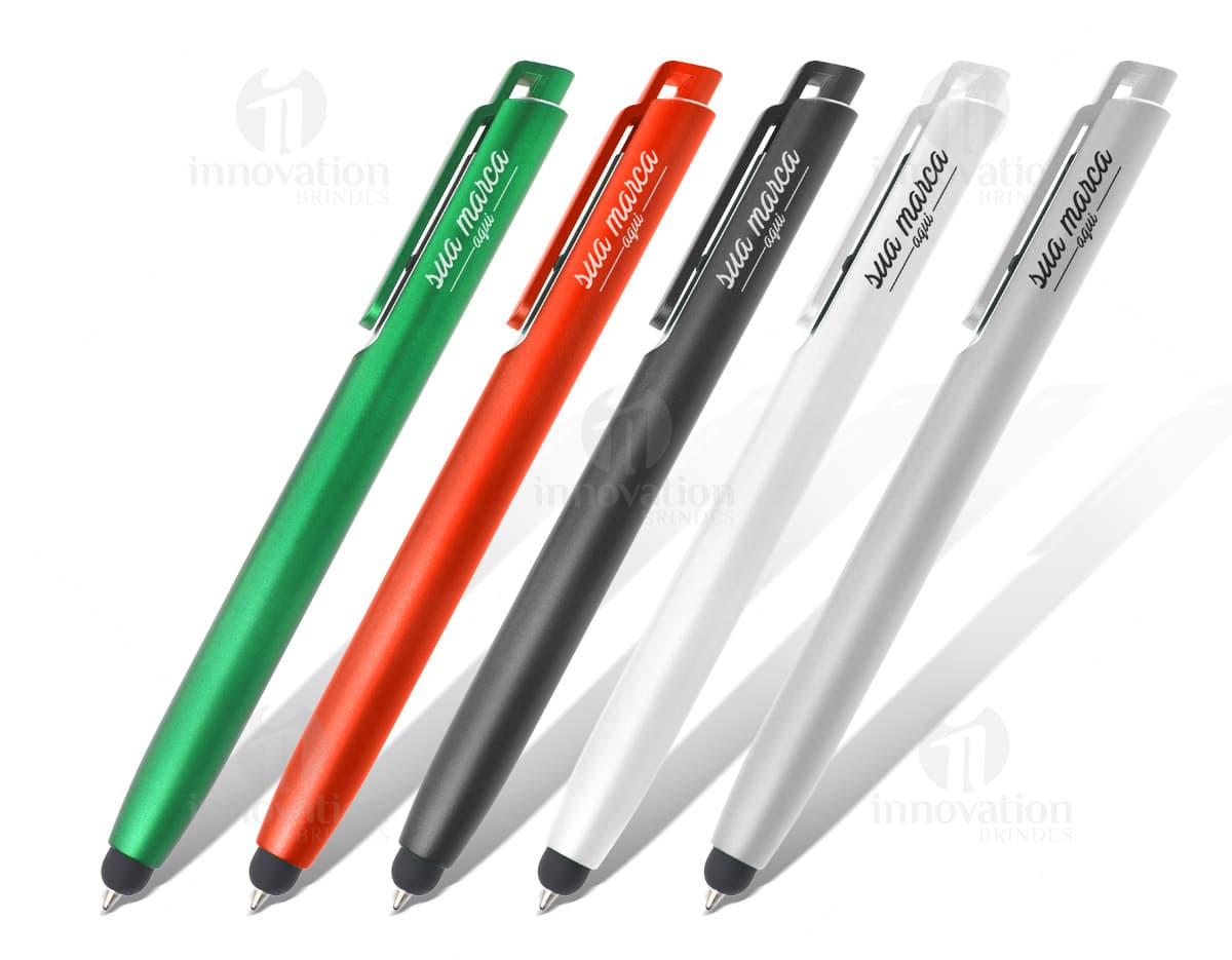 Kit com 6 porta copos em diferentes cores e estampas, feitos em material resistente e antiderrapante. Kit com 6 porta copos em diferentes cores e estampas, feitos em material resistente e antiderrapante.