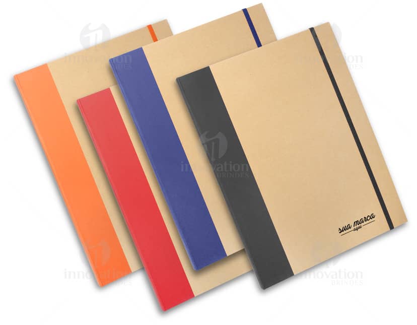 Kit com 6 porta copos em formato redondo, feitos de material resistente e com estampas coloridas de frutas tropicais.