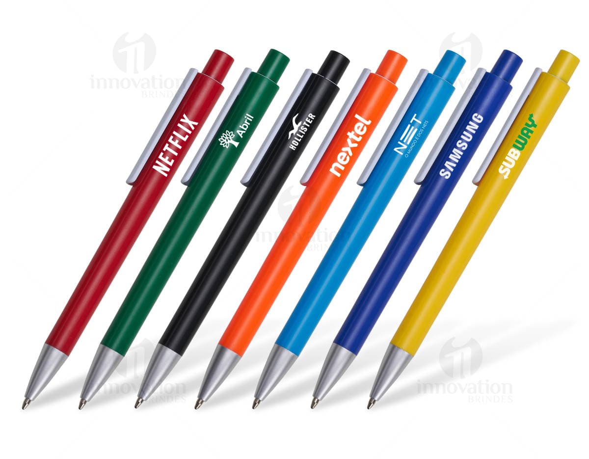 Kit com 6 porta copos em cores variadas, feitos de silicone antiderrapante. Kit com 6 porta copos em cores variadas, feitos de silicone antiderrapante.