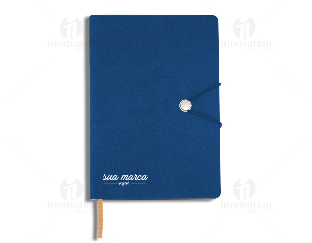 Moleskine de tamanho 21x14 cm. Moleskine de tamanho 21x14 cm.