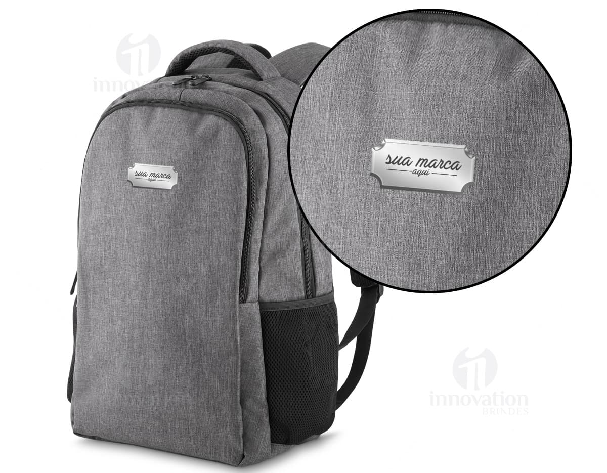 Kit com 6 porta copos em formato redondo, de cor branca e com estampas variadas em tons de azul e verde. Cada porta copo possui uma base antiderrapante para evitar acidentes. Ideal para proteger superfícies de móveis de manchas de bebidas. Kit com 6 porta copos em formato redondo, de cor branca e com estampas variadas em tons de azul e verde. Cada porta copo possui uma base antiderrapante para evitar acidentes. Ideal para proteger superfícies de móveis de manchas de bebidas.