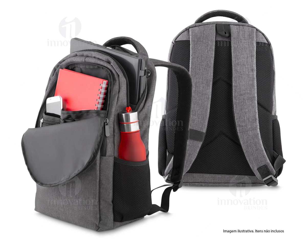 Kit com 6 porta copos de diferentes cores e estampas. Os porta copos são feitos de material resistente e possuem uma base antiderrapante. Kit com 6 porta copos de diferentes cores e estampas. Os porta copos são feitos de material resistente e possuem uma base antiderrapante.