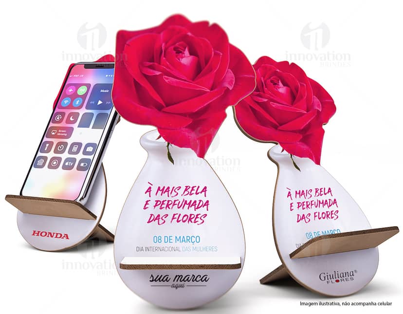 Kit com 6 porta copos em formato redondo e estampas variadas.
