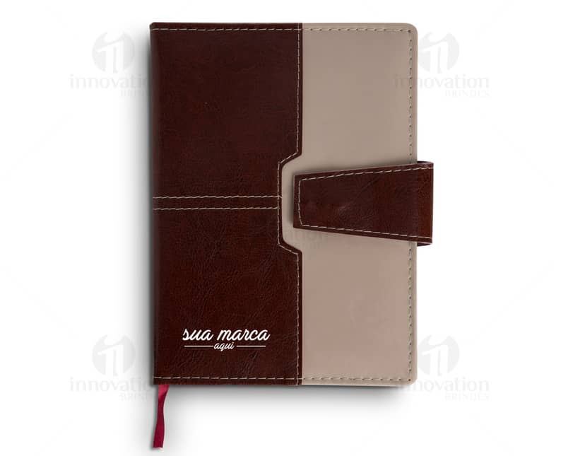 Kit com 6 porta copos em diferentes cores e estilos, feitos de material resistente e antiderrapante.